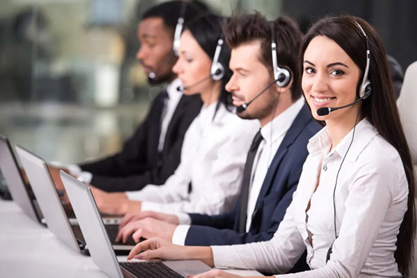 Hệ thống phân loại Ticket tự động: Dùng AI "bắt mạch" khiếu nại, cứu vãn khách hàng trong 5 phút sinh tử