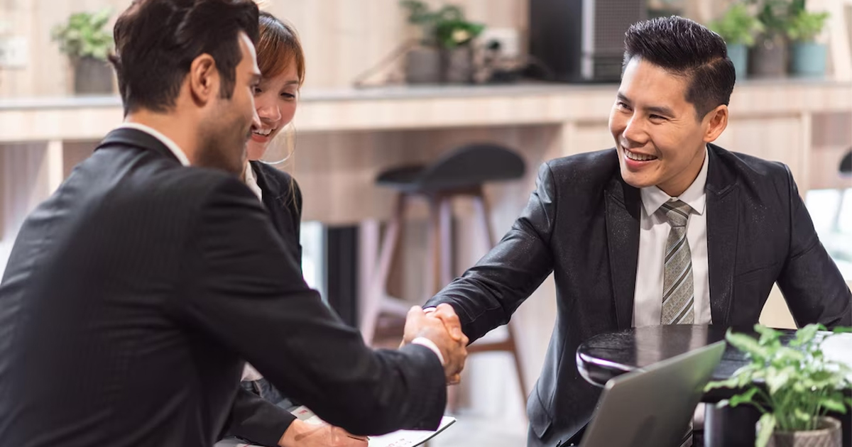 Quản trị trải nghiệm khách hàng siêu giàu (HNWIs) qua CRM: Nghệ thuật cá nhân hóa bảo mật thay vì quảng cáo đại trà quấy rầy