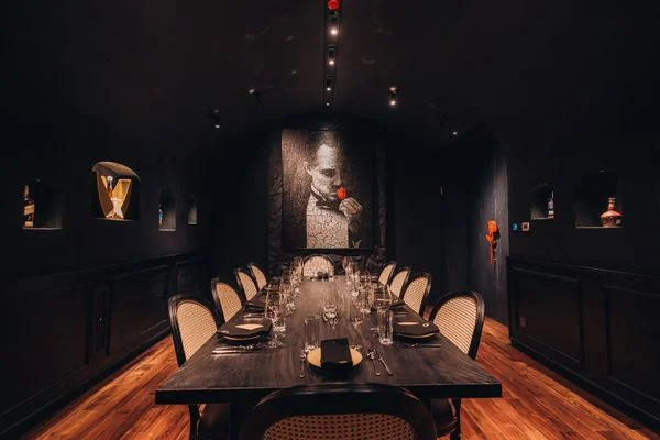 Tổ chức Private Event & dạ tiệc tri ân giới thượng lưu: Nghệ thuật kết hợp giữa trải nghiệm độc bản kín đáo và truyền thông tinh tế
